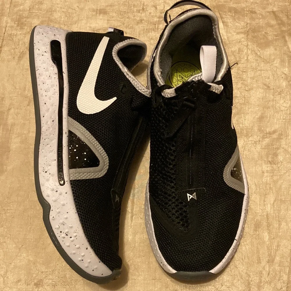 Nike PG 4 TB Black White